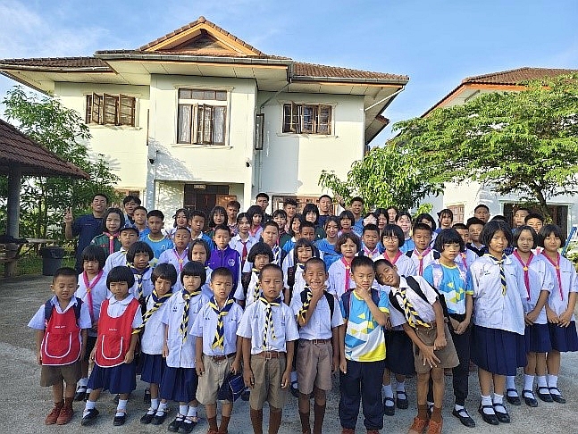 求主保守孩子健康成長