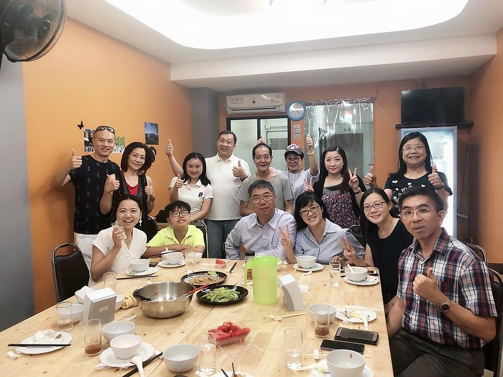 與移居清邁的香港人共渡母親節