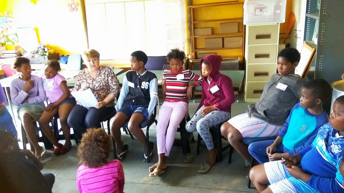 Walmer——黑人區功課輔導(英文班)