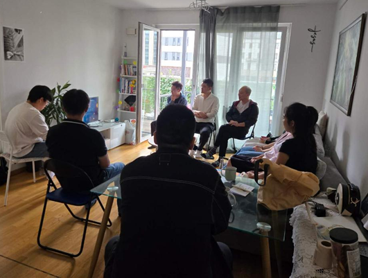 參加年輕人的團契